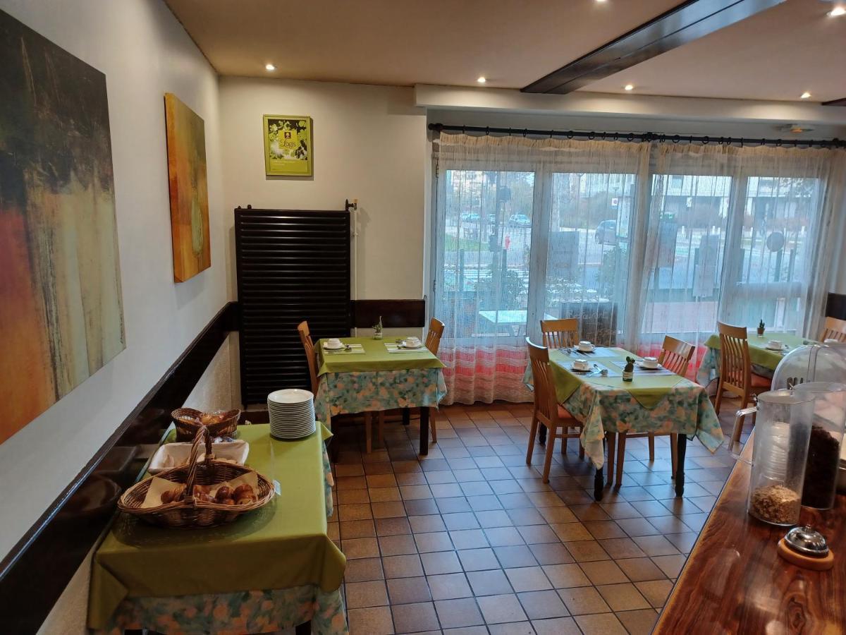 Logis - Hotel Restaurant Bellevue Annecy Exterior photo